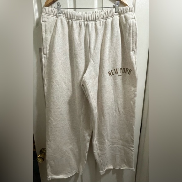 RARE Skims Limited Edition New York Flagship 1st Anniversary Sweatpants Size 2X